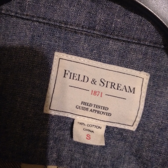 Square Shirt  button down - Picture 3 of 3